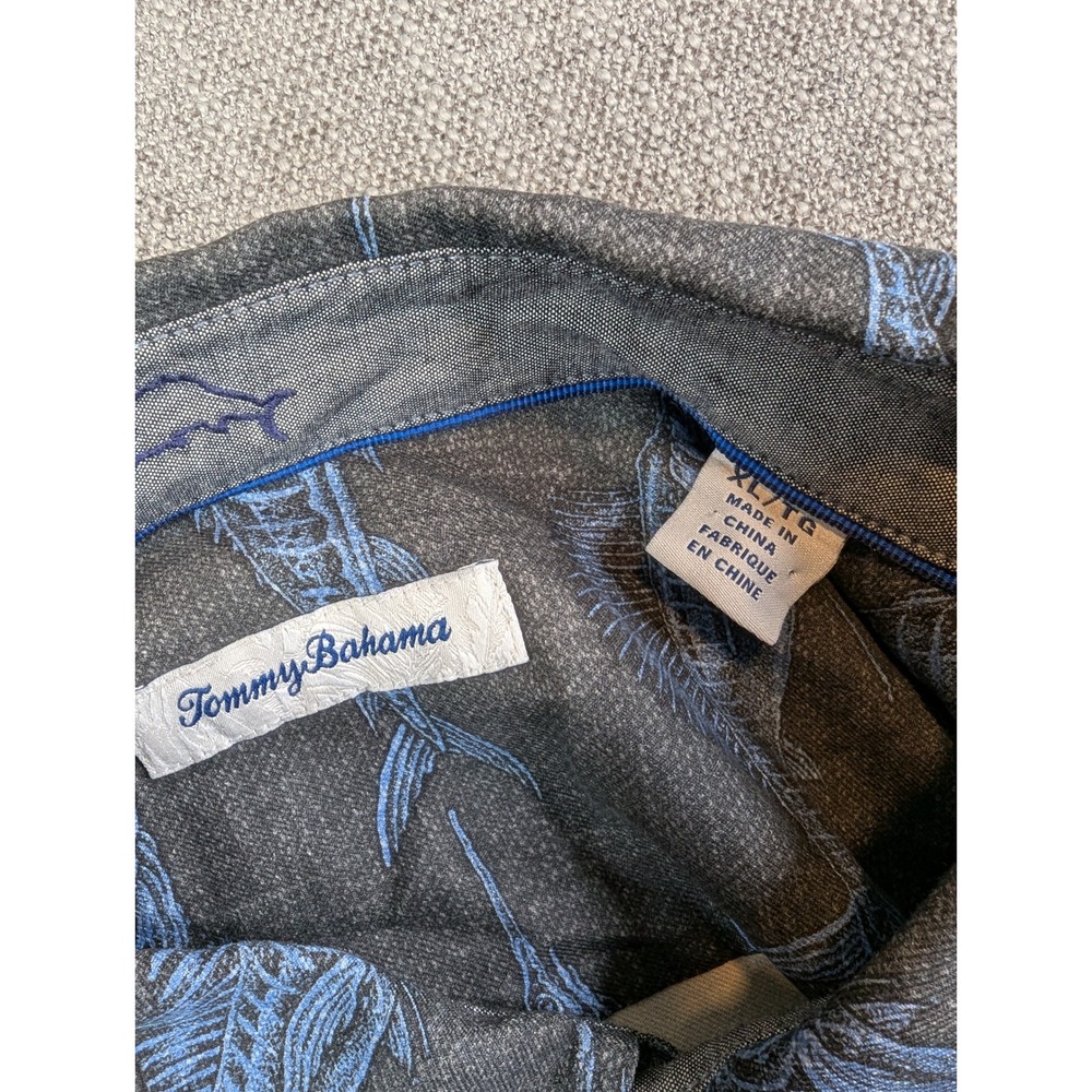 Tommy Bahama Shirt Men XL Blue Silk Marlin Bar Fish AOP Print Artist Series Camp - Picture 6 of 8